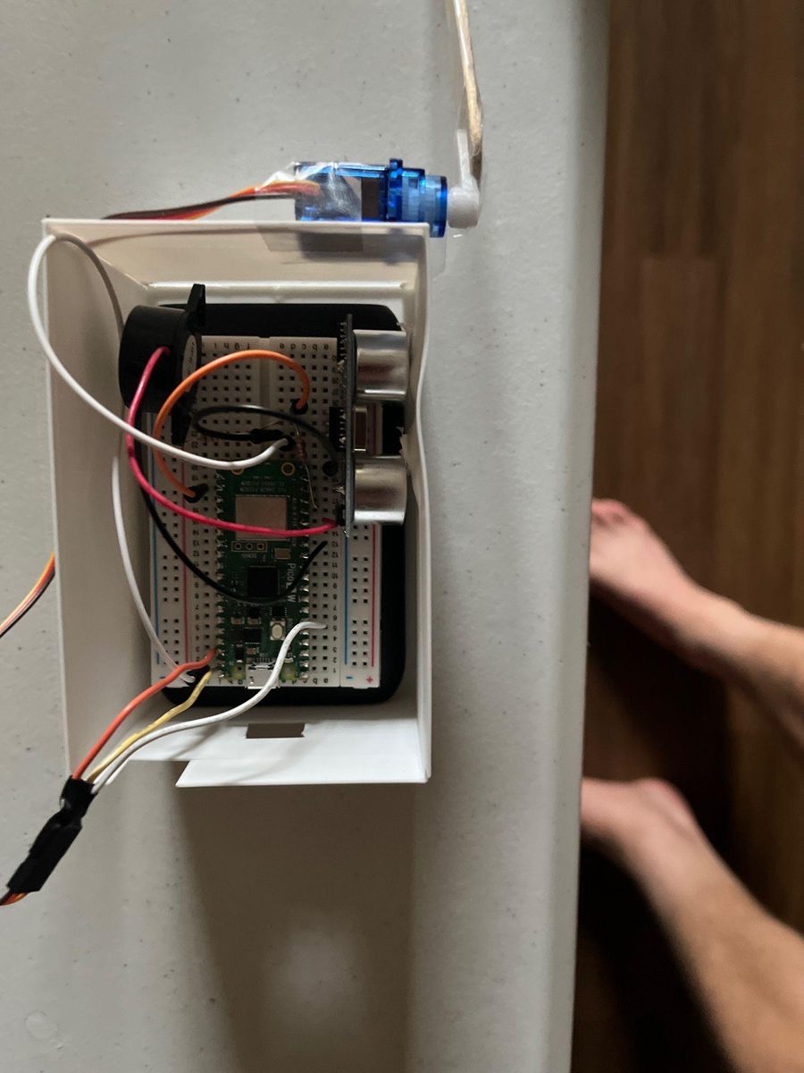 Distance sensor in its protective enclosure